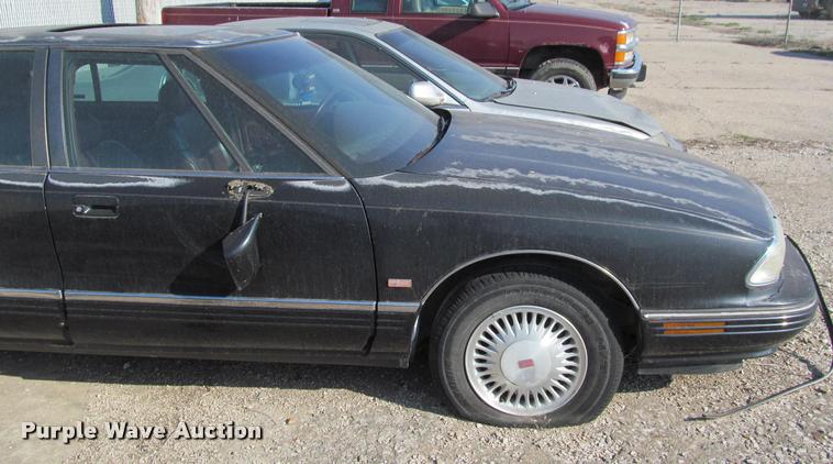 image for item J2578 1995 Oldsmobile Ninety Eight