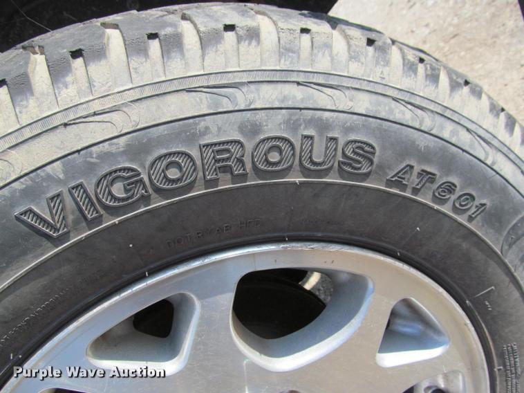 image for item J2580 1994 Chevrolet 1500 Ext. Cab pickup truck