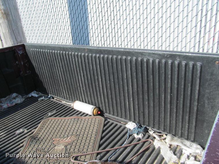 image for item J2580 1994 Chevrolet 1500 Ext. Cab pickup truck