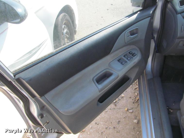 image for item J2581 2004 Mitsubishi Lancer