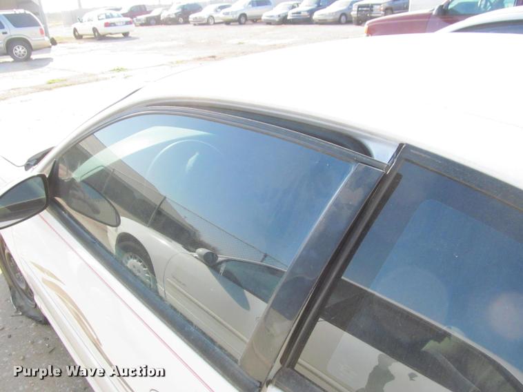 image for item J2582 2002 Chevrolet Monte Carlo