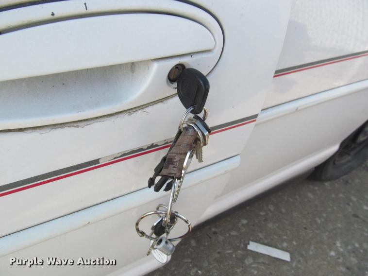 image for item J2582 2002 Chevrolet Monte Carlo