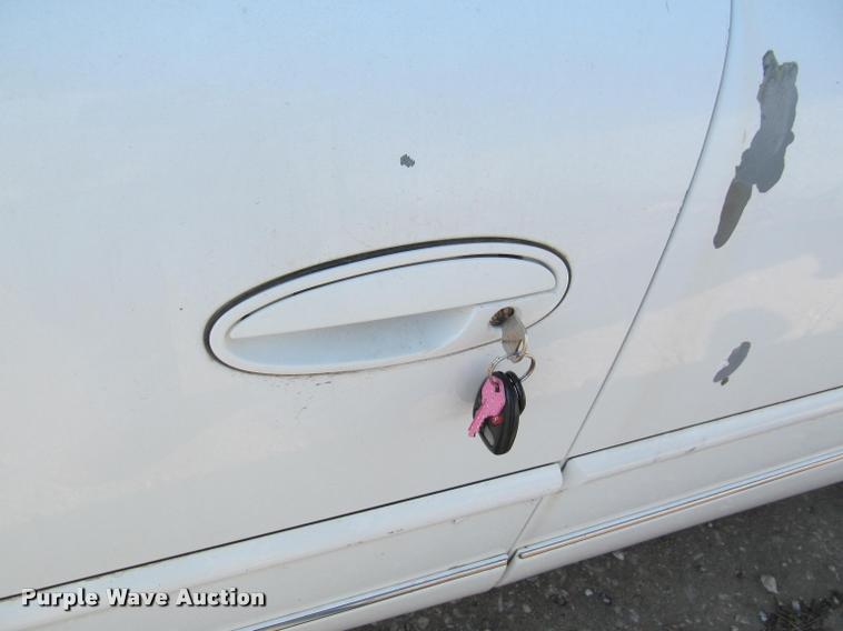 image for item J2583 1998 Buick Regal