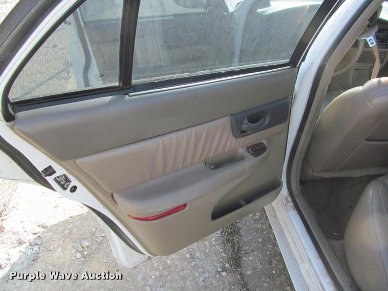 image for item J2583 1998 Buick Regal