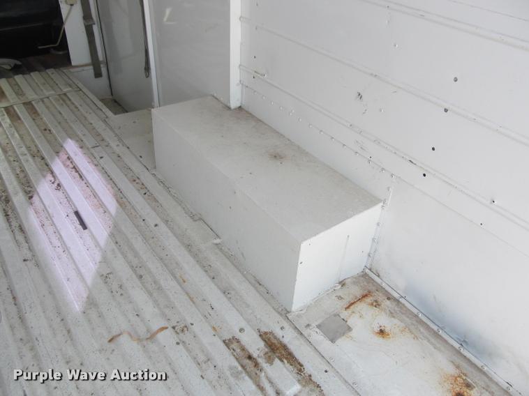 image for item J2584 1988 Chevrolet G30 box truck