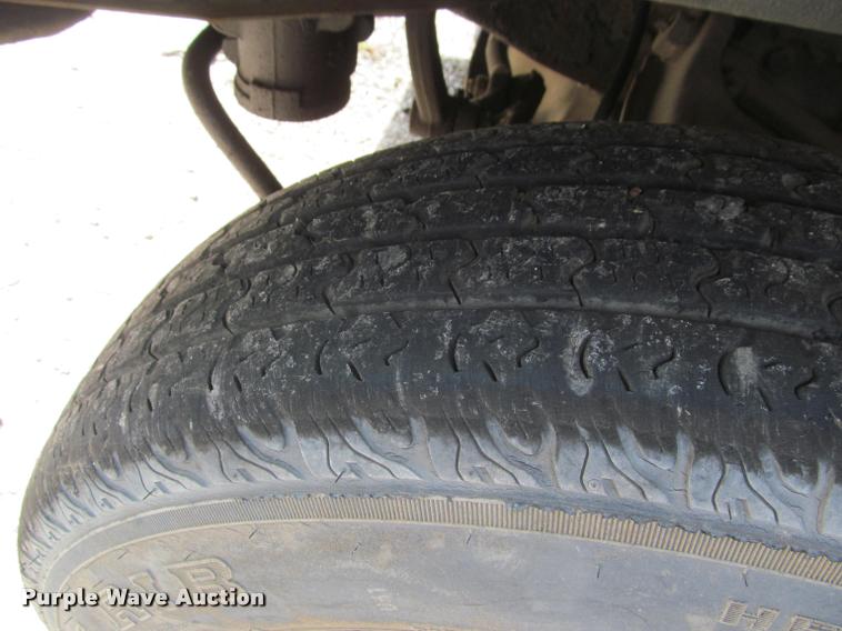 image for item J2584 1988 Chevrolet G30 box truck