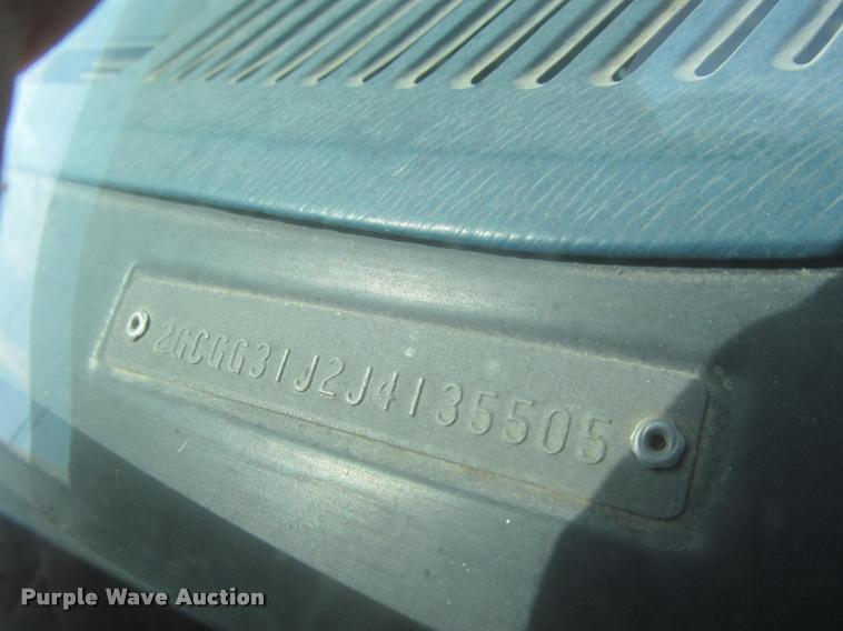 image for item J2584 1988 Chevrolet G30 box truck