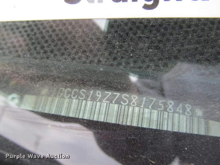 image for item J2585 1995 Chevrolet S10 pickup truck