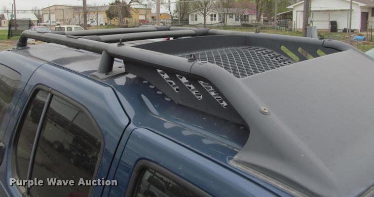 image for item J2586 2002 Nissan Exterra SE SUV