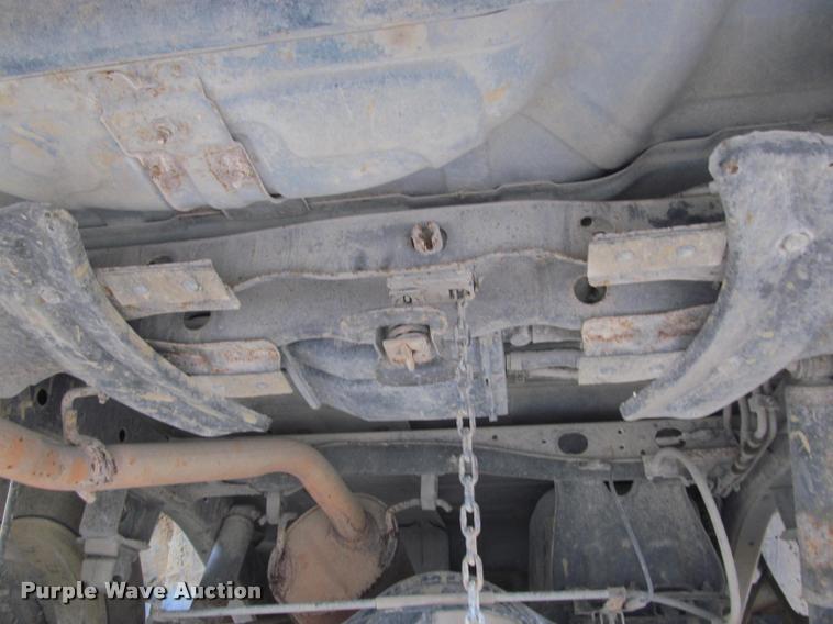 image for item J2586 2002 Nissan Exterra SE SUV