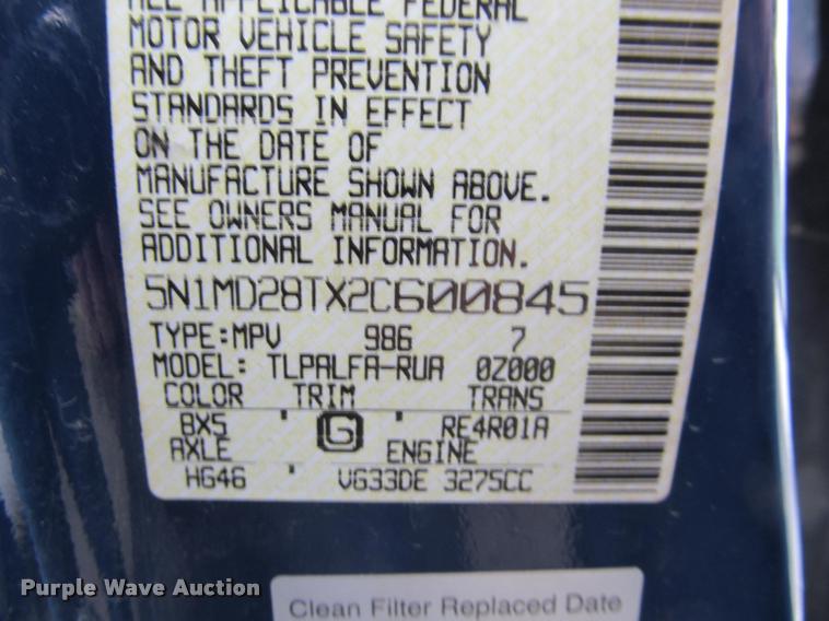 image for item J2586 2002 Nissan Exterra SE SUV