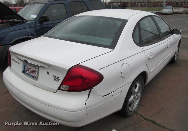 image for item J2587 2002 Ford Taurus SES