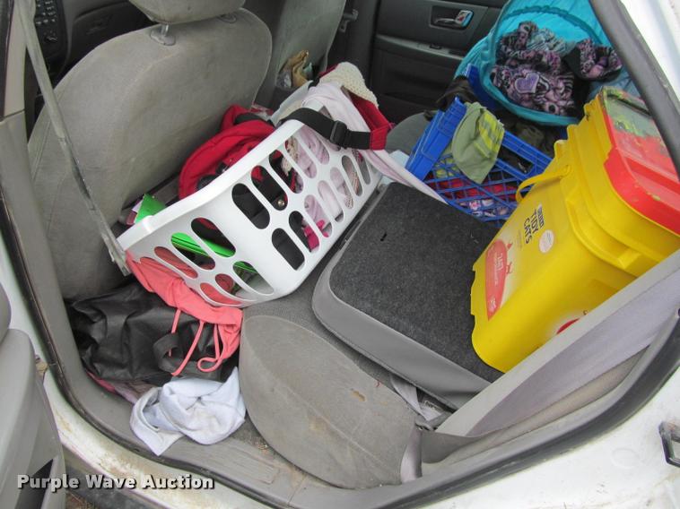 image for item J2587 2002 Ford Taurus SES