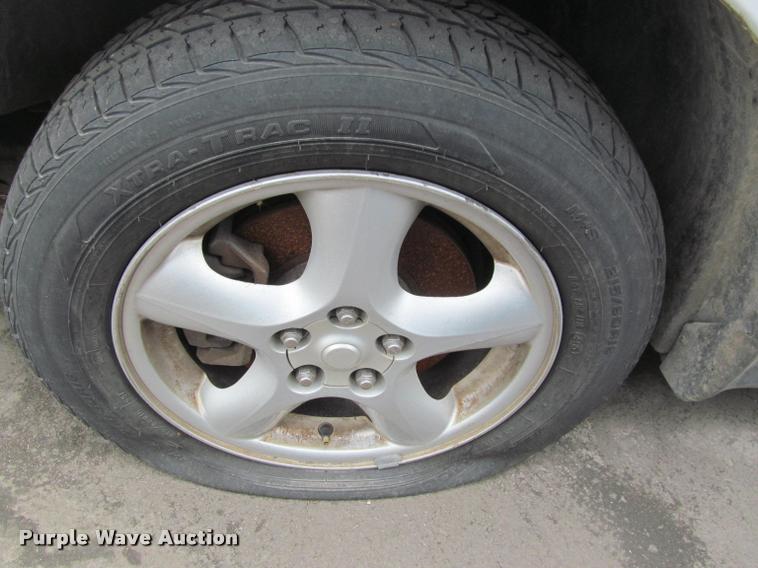 image for item J2587 2002 Ford Taurus SES