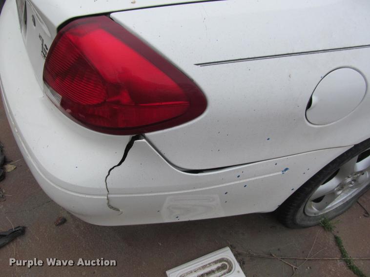 image for item J2587 2002 Ford Taurus SES