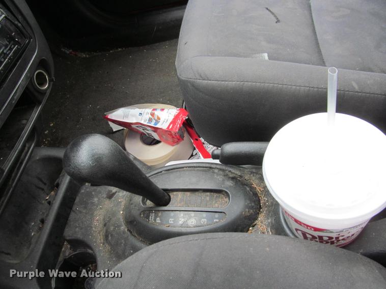 image for item J2588 2003 Dodge Neon