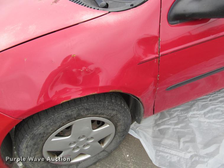 image for item J2588 2003 Dodge Neon