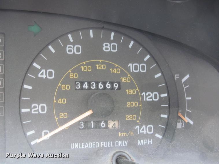 image for item J2589 1995 Toyota Camry