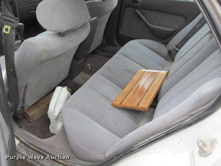 image for item J2589 1995 Toyota Camry