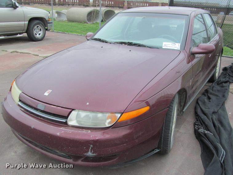 image for item J2590 2002 Saturn LS