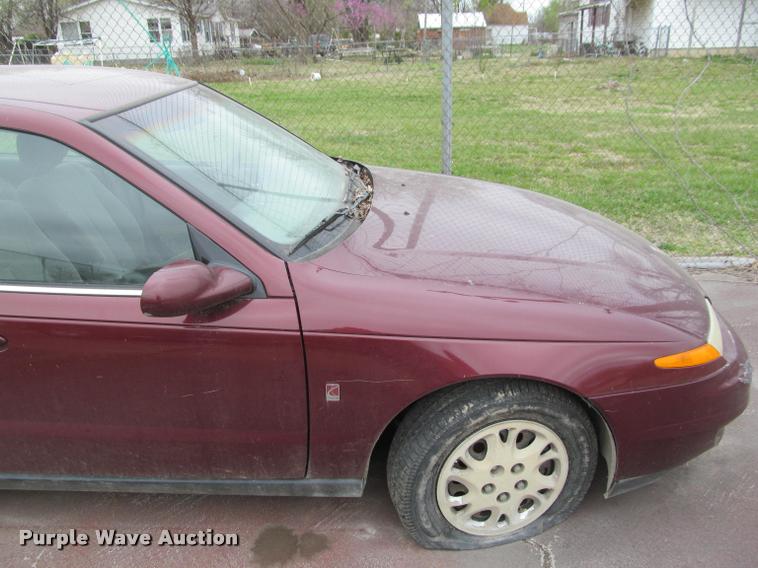 image for item J2590 2002 Saturn LS