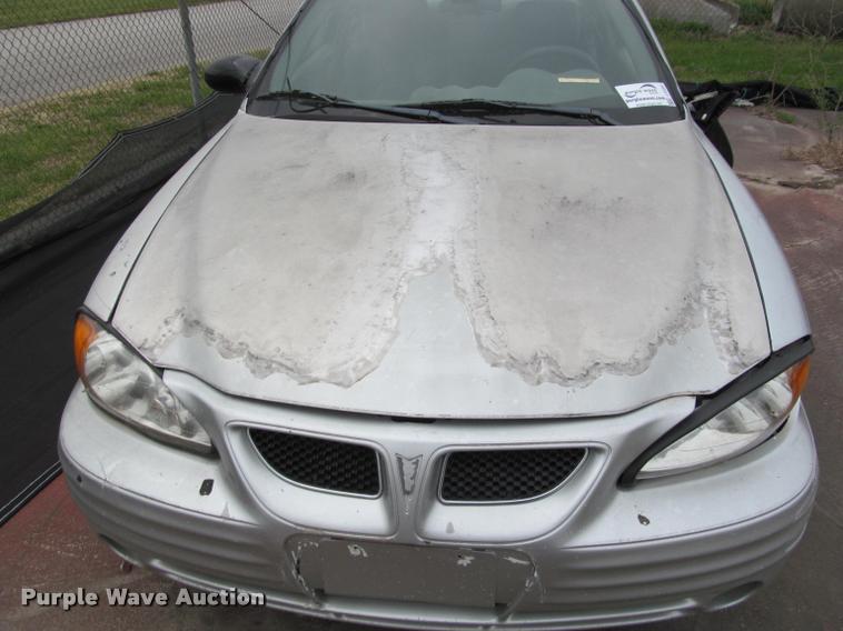 image for item J2592 2002 Pontiac Grand AM SE