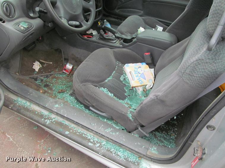 image for item J2592 2002 Pontiac Grand AM SE