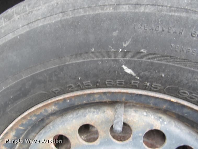 image for item J2592 2002 Pontiac Grand AM SE