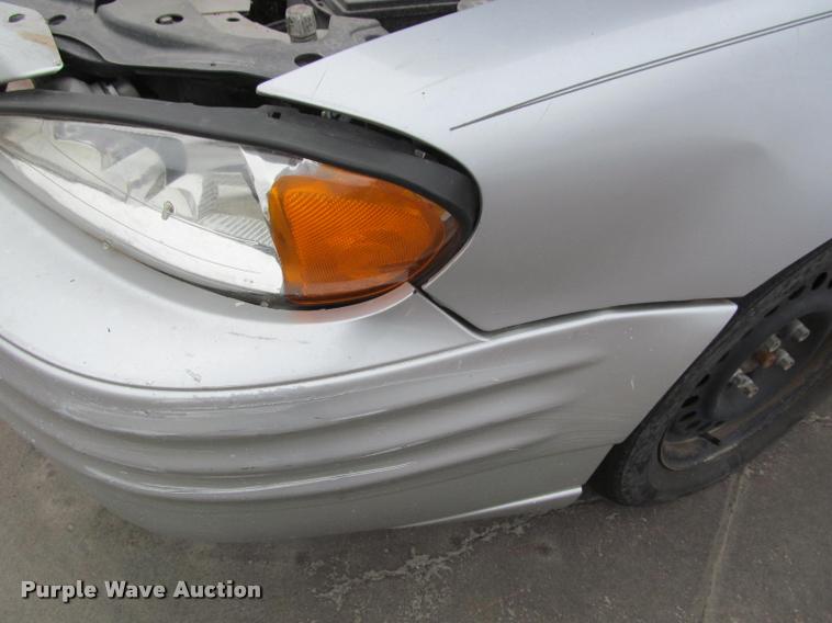 image for item J2592 2002 Pontiac Grand AM SE