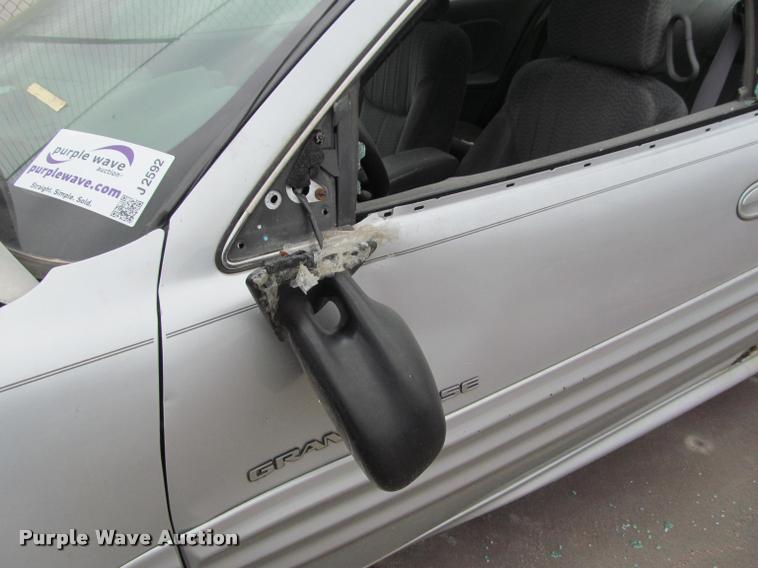 image for item J2592 2002 Pontiac Grand AM SE