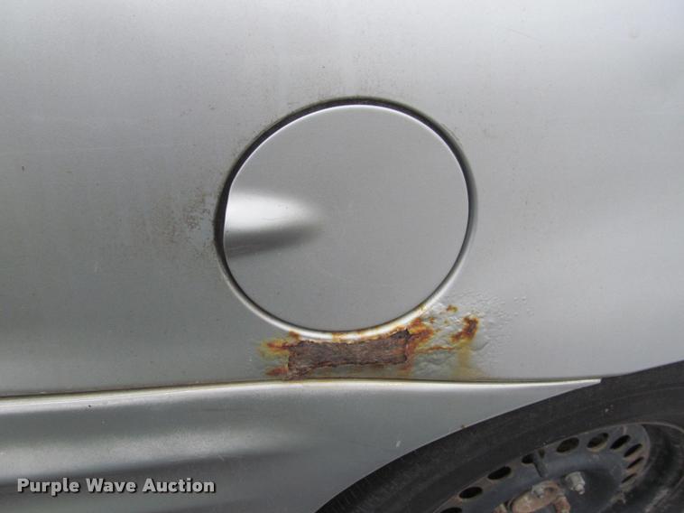 image for item J2592 2002 Pontiac Grand AM SE