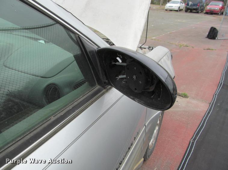 image for item J2592 2002 Pontiac Grand AM SE