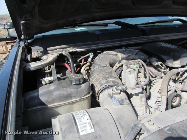 image for item J2595 2008 Chevrolet Silverado 2500HD Z71 Crew Cab pickup truck