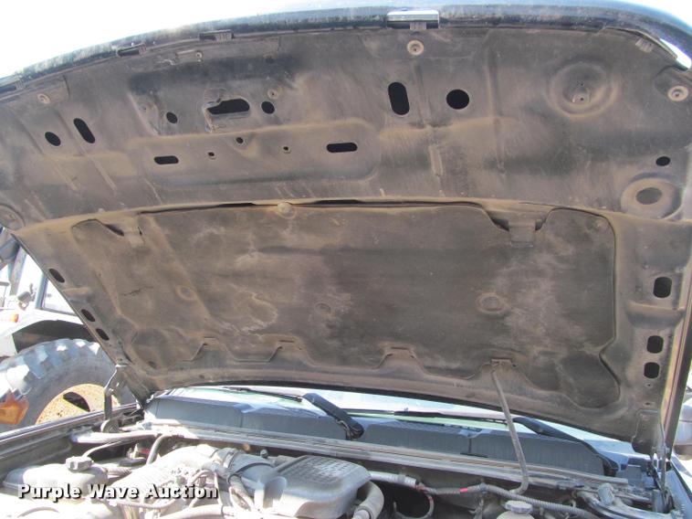 image for item J2595 2008 Chevrolet Silverado 2500HD Z71 Crew Cab pickup truck