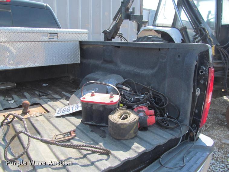 image for item J2595 2008 Chevrolet Silverado 2500HD Z71 Crew Cab pickup truck