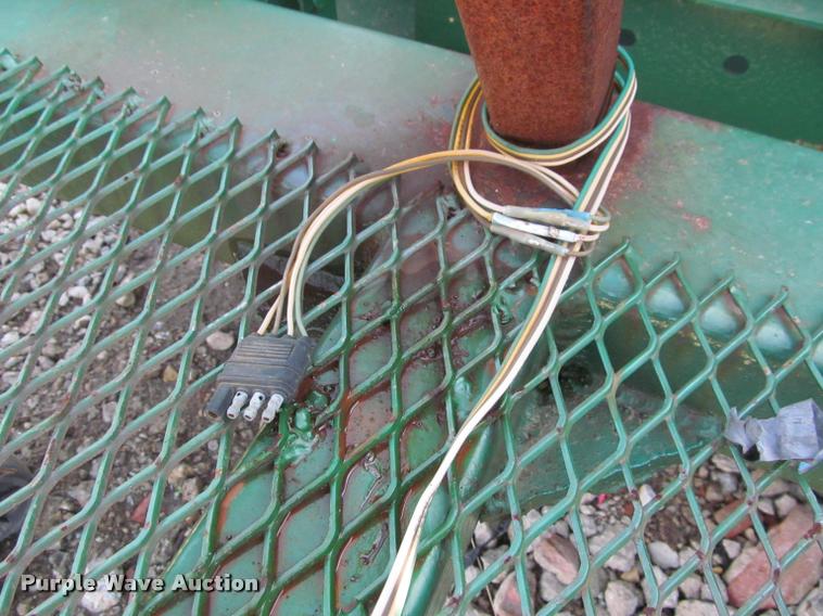 image for item J2598 Wood chipper