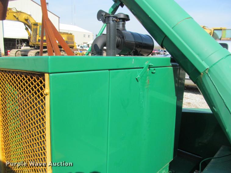 image for item J2598 Wood chipper