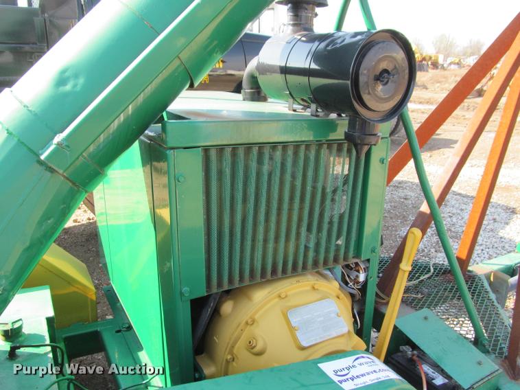 image for item J2598 Wood chipper