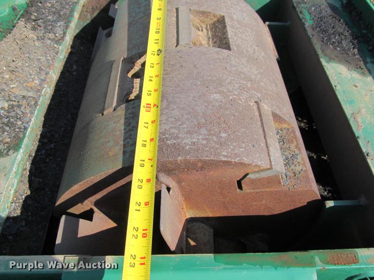 image for item J2598 Wood chipper