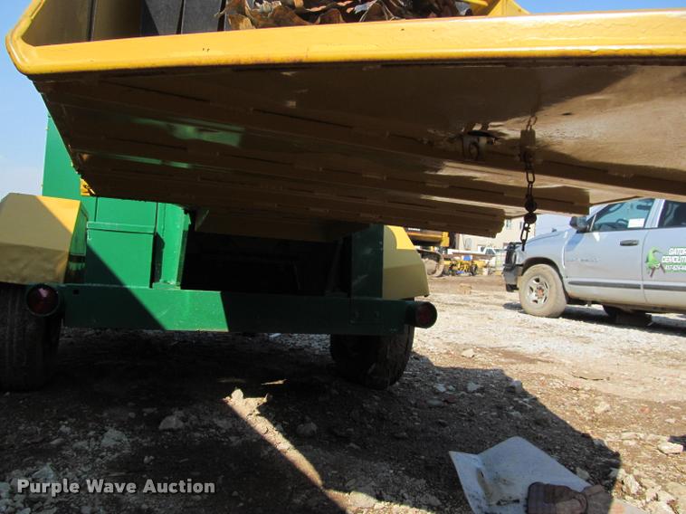 image for item J2598 Wood chipper