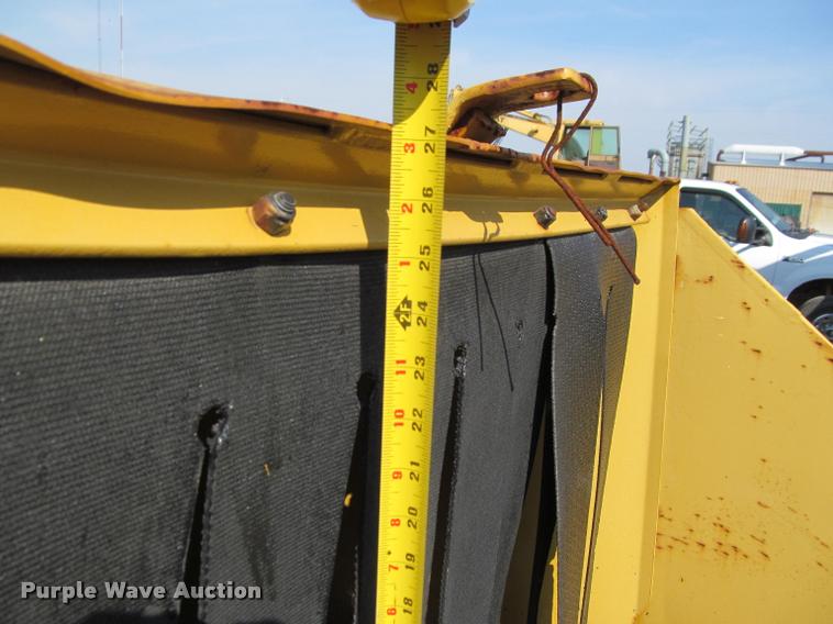 image for item J2598 Wood chipper