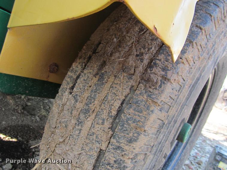 image for item J2598 Wood chipper