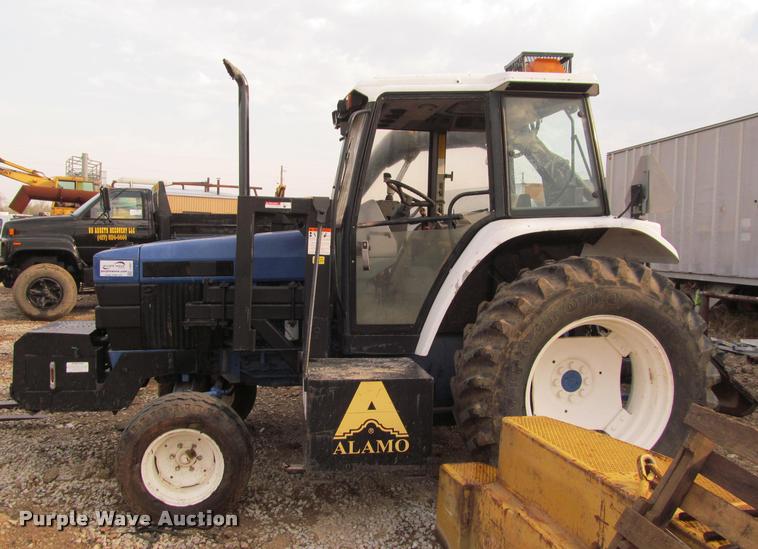 image for item J2601 Ford New Holland tractor