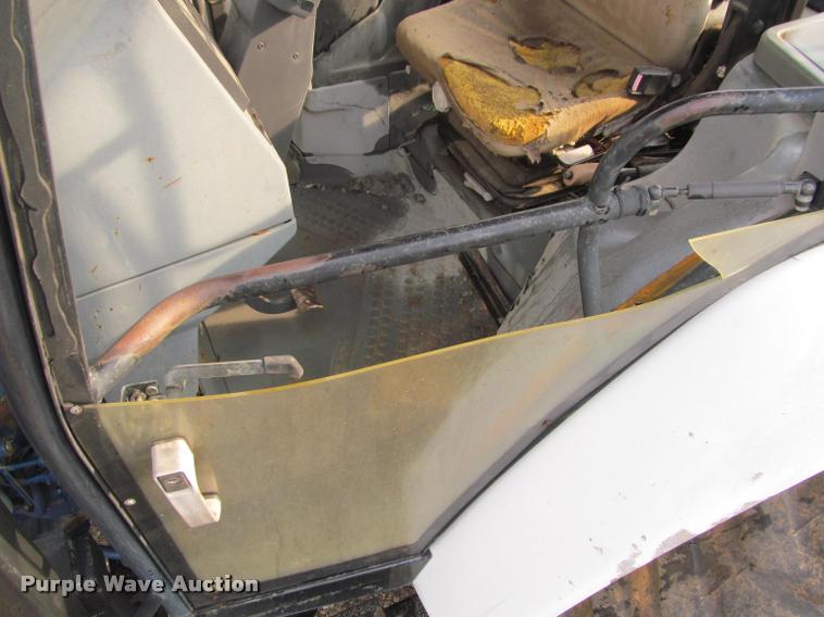 image for item J2601 Ford New Holland tractor