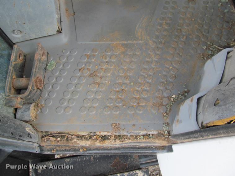 image for item J2601 Ford New Holland tractor