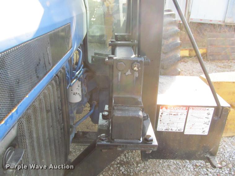 image for item J2601 Ford New Holland tractor