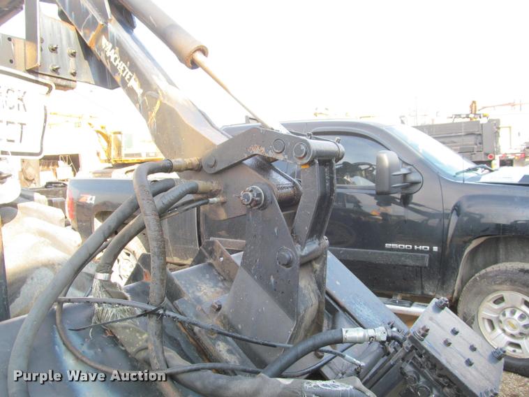 image for item J2601 Ford New Holland tractor