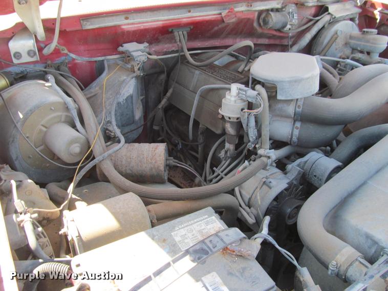 image for item J2603 1988 Ford F150 Custom pickup truck