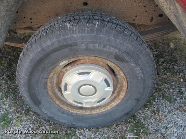 image for item J2603 1988 Ford F150 Custom pickup truck