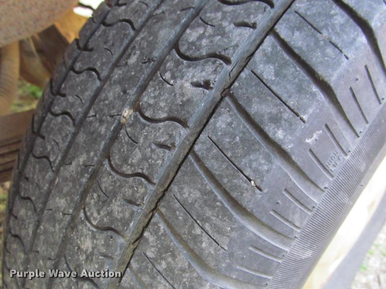 image for item J2603 1988 Ford F150 Custom pickup truck